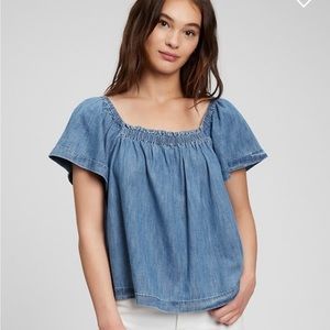 NEW Gap Denim Flutter Sleeve Top